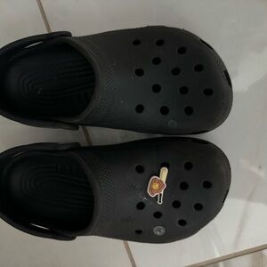 Kids crocs used size 1